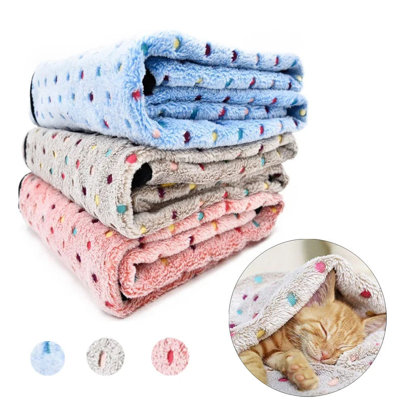 Soft Fluffy Pet Blanket with Dot Patterns