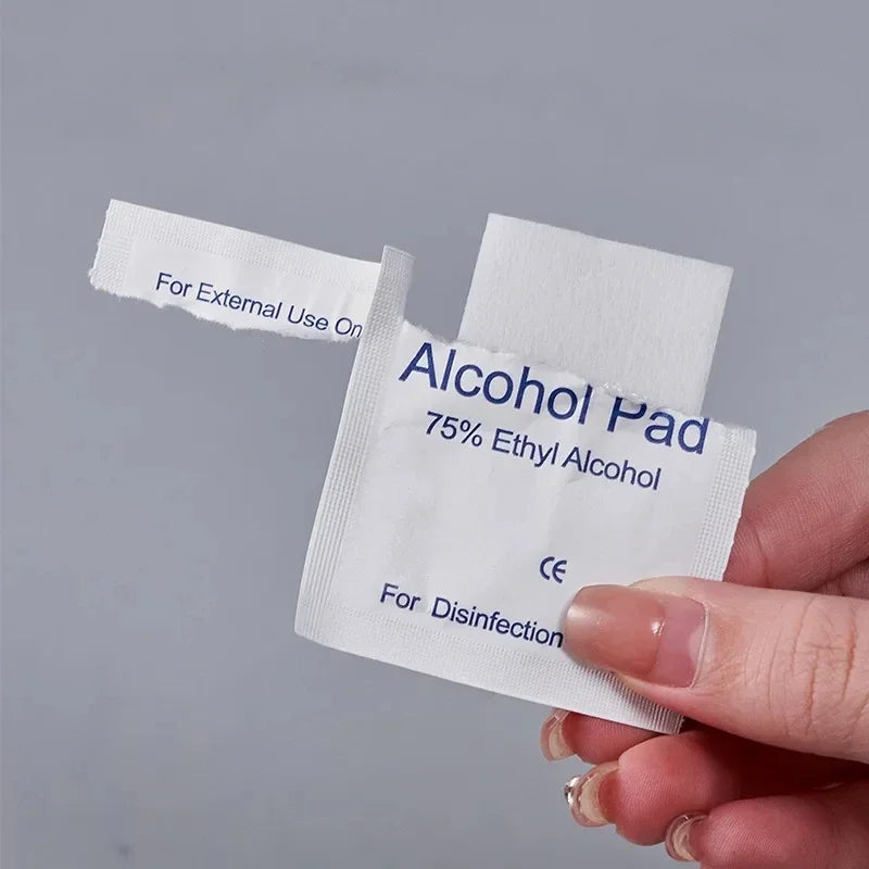 Antiseptic Alcohol Wet Wipe Pads
