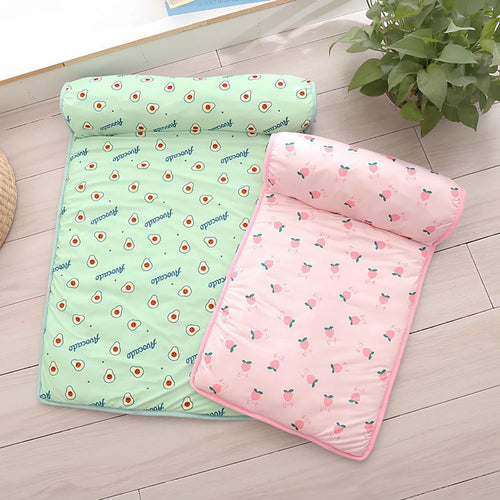 Breathable Cooling Mat for Dogs and Cats for cats