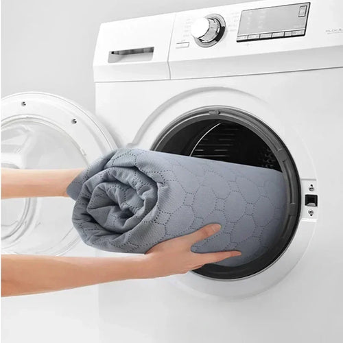 Reusable Pet Pee Blanket for pets
