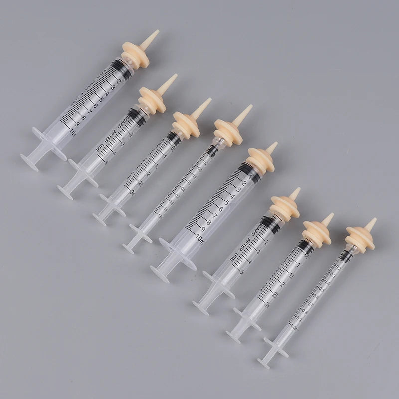 Pet Feeding Tool with Silicone Nipple Feeder