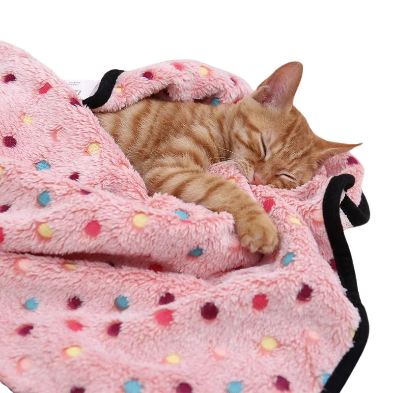 Soft Fluffy Pet Blanket with Dot Patterns